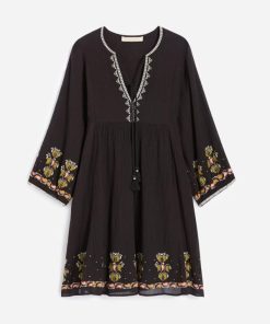 Theconfidenceoutfit.shop08db2c449a 1