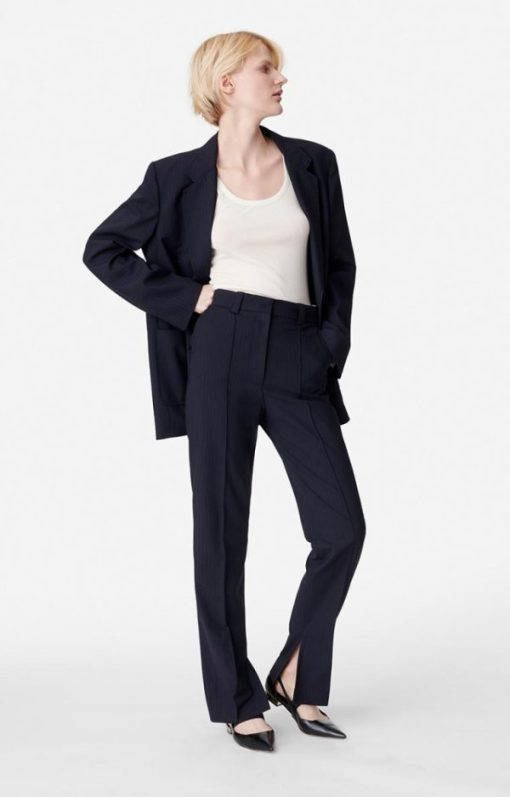 Theconfidenceoutfit.shop1d5f04b38d 2