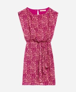 Theconfidenceoutfit.shop4cf26dcf6e 1