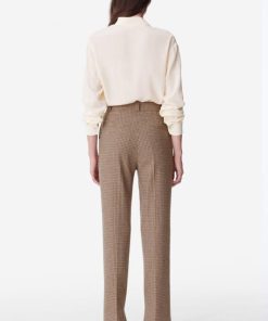 Theconfidenceoutfit.shop6abcdcaffd 2