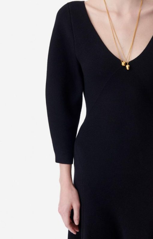 Theconfidenceoutfit.shopd2357765a9 5