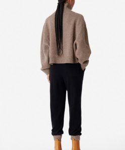 Theconfidenceoutfit.shopf5f8916fe3 3