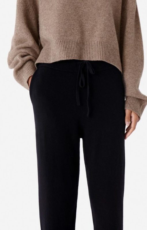 Theconfidenceoutfit.shopf5f8916fe3 5