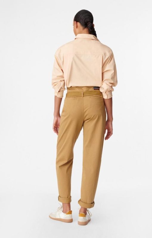 Theconfidenceoutfit.shopf84e709539 2